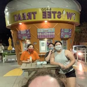 Meet your Posher, Bella